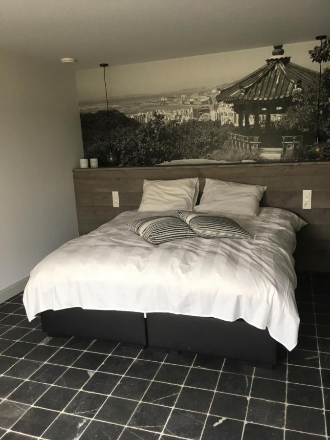De Worfthoeve Bed & Breakfast Geel Bagian luar foto