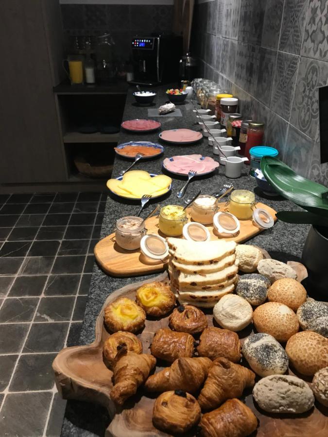 De Worfthoeve Bed & Breakfast Geel Bagian luar foto
