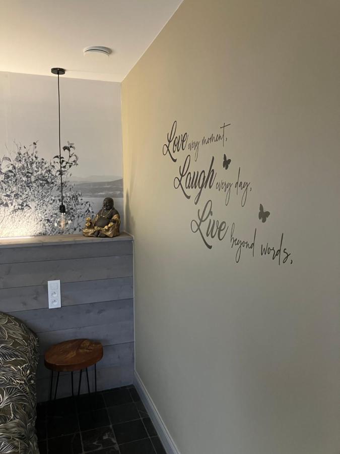 De Worfthoeve Bed & Breakfast Geel Bagian luar foto